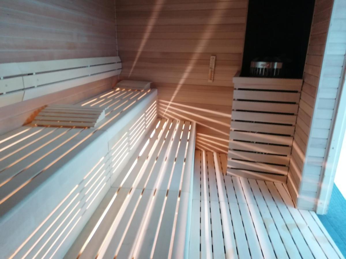 Szczecin Hanza Tower Apartment-Basen Kültér fotó